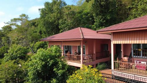 PawPaw Resort - 주변 환경
