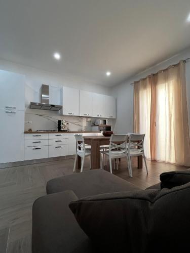 Zabaria Home - Appartamenti con Terrazzo tra Palermo e Cefalu - Solanto