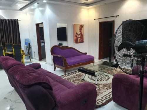 AJALA Lodge Executive Suite in Badagry