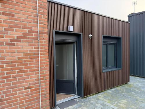 Tesis özellikleri, La cabane de Cléry (La cabane de Clery) in Peronne