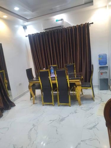 AJALA Lodge Executive Suite in Badagry