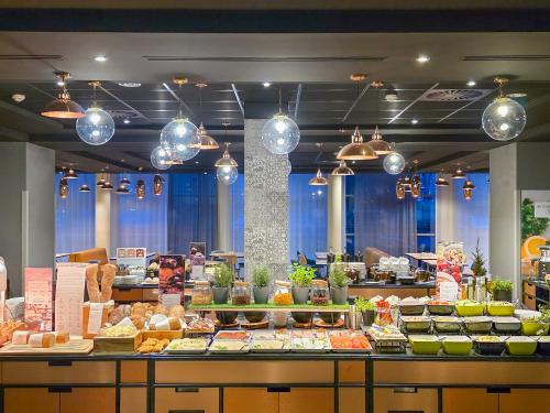 식음료(F&B), 머큐어 포즈난 호텔 (Mercure Poznan Hotel) in 포즈난