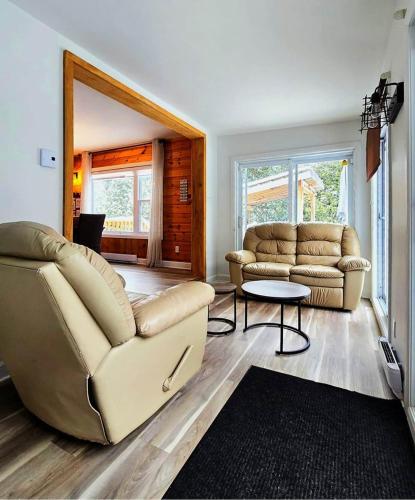 LeSerein, 3 Chambres, spa, bord de rivière. (LeSerein, 3 Chambres, spa, bord de riviere.) in St Zenon (QC)