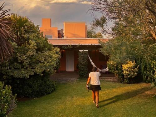 Refugio - Suite privada con jardín y parrilla en Chilecito