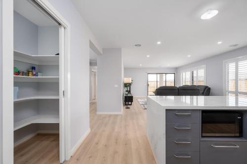 Bella Brand New Modern Stylish 4BR Home in Cardinia