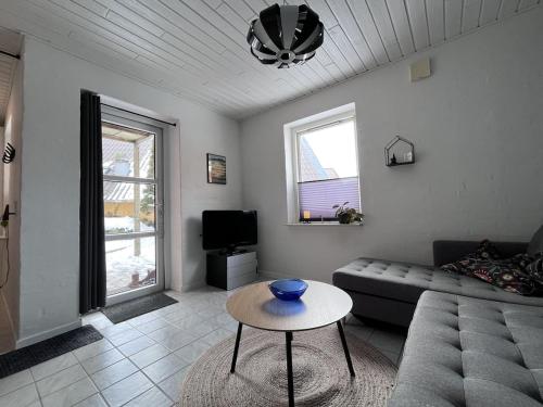 Cozy apartment with private terrace close to downtown in Thisted