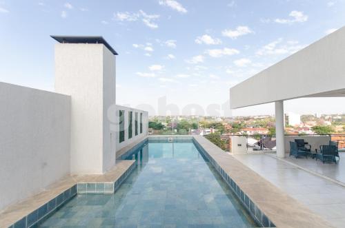 Fresh 2 bedroom apt in Villa Morra