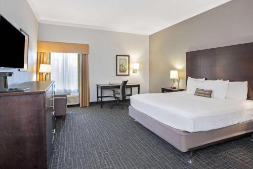 La Quinta by Wyndham Houston - Westchase - image 29