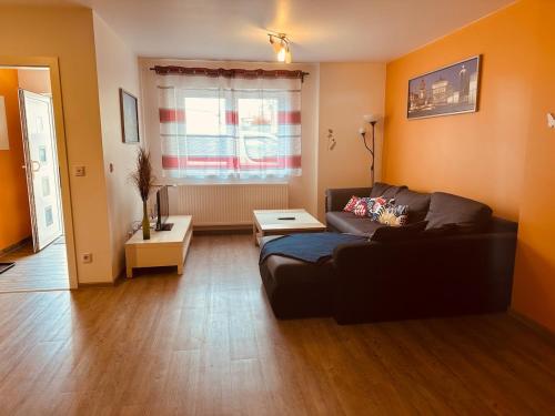 StayHere24 Große Monteur- und Ferienwohnung am Auenwald in Schkeuditz, Deutschland