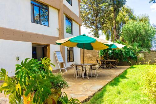 Chic Modern Studio Apartment with Pool in Nanyuki