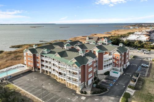 C108 - 4 Shore 108 - image 5