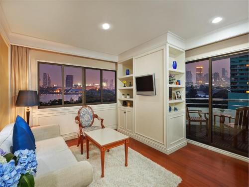 room detail thumbnail 0