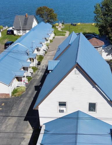 . Seawinds Motel & Suites
