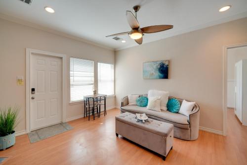 Dallas Area Apartment Near Cedar Hill State Park in Cedar Hill, USA