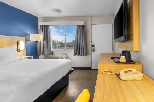 Motel 6-Winnemucca NV - image 8