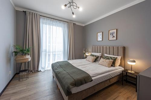 SECOND HOME Lubawa - 3 pokoje, 5 łóżek, Netflix i Max, parking, winda (SECOND HOME Lubawa - 3 pokoje, 5 lozek, Netflix i Max, parking, winda) in Lubawa