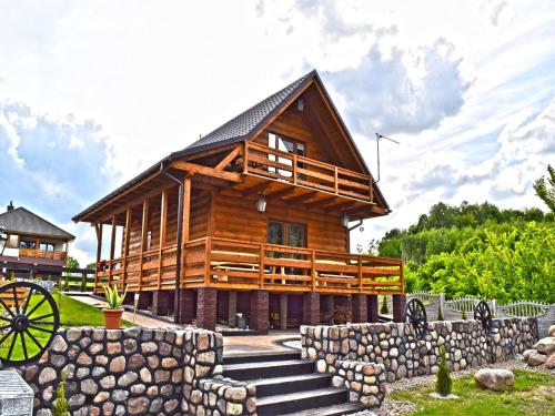 Viesnīcas āriene, Comfortable house with a view of the lake in Mocki