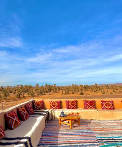 Dar Talmoudi ,Traditional Riad, Local Food, Camel , Desert Excursions in Tagounite