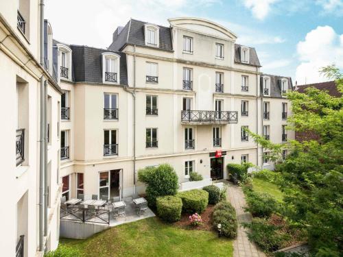 外部景觀, 宜必思瓦朗謝訥酒店 (ibis Valenciennes) in 華朗舍尼