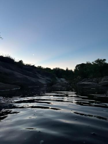 Monoambiente en las Sierras, cerca de lago y ríos (Monoambiente en las Sierras, cerca de lago y rios) in Villa Parque Siquimán