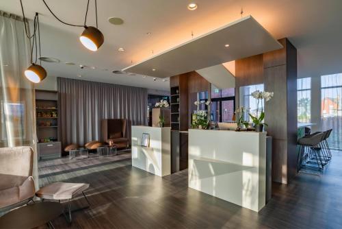 大堂, elaya hotel kevelaer, Trademark Collection by Wyndham in 凱沃拉爾鎮中心