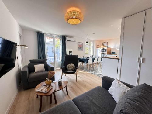 Appartement rénové cœur de ville - 5 pers. - FR-1-845-17