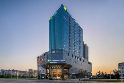 Wyndham Garden Yueyang Center – khách sạn tại Junshan