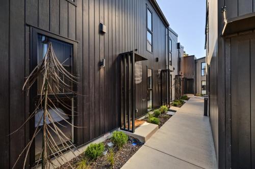 Nevis Retreat Queenstown - with parking - image 5