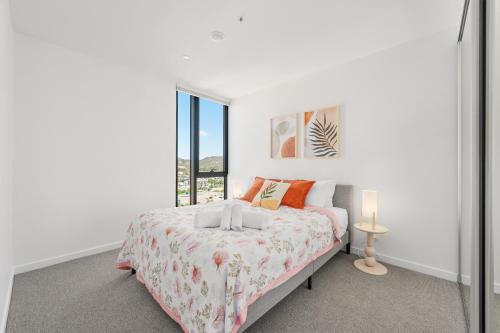 Woden Heaven Near Hospital n Westfield Parking - image 4