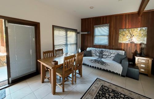 Coffs Coast Mountain Retreat Cabin 1 in Nana Glen