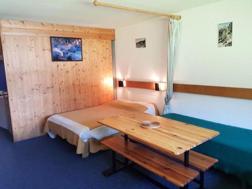 Résidence Cascade - Studio pour 3 personnes à Arc 1600, ski aux pieds et proc 48 – khách sạn tại Les Arcs