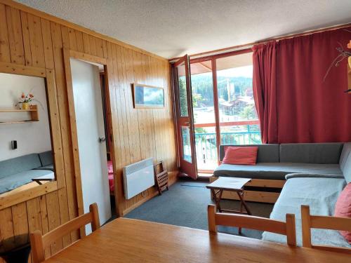 Residence Nova - Appartement 2 pieces 5 personnes proche des pistes, des commerces, de la garderie e in Les Villards