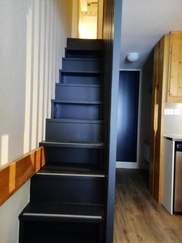 Residence Aiguille Grive Bat Iii - Appartement 2 pieces 6 personnes en duplex, skis aux pieds, dans  in Charmettoger