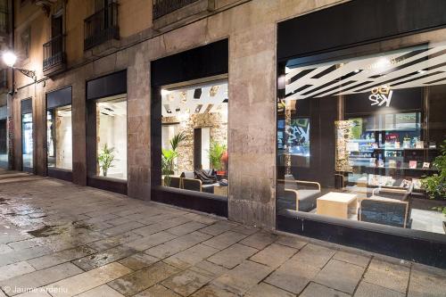 Barcelona House - image 3