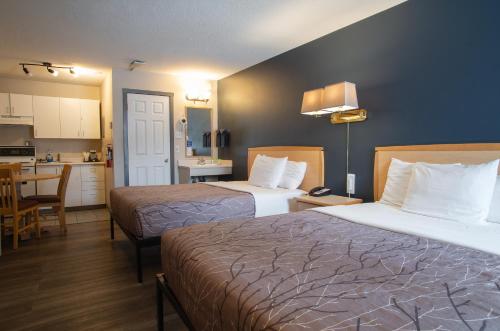 EasyStay Inn & Suites Fernie in Fernie