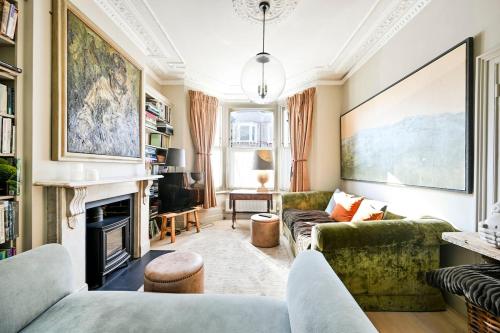 Argyl - Bright 3 Bedroom Home in Shepherds Bush gîte à louer Loftus Road