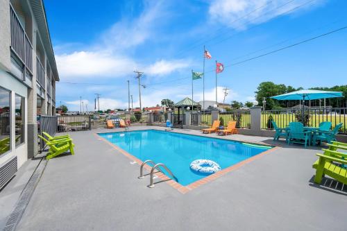 Days Inn by Wyndham Monticello - image 32