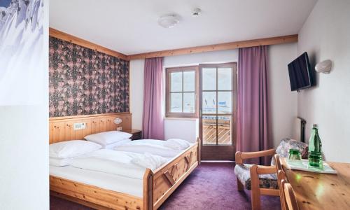 Hotel Enzian - image 13