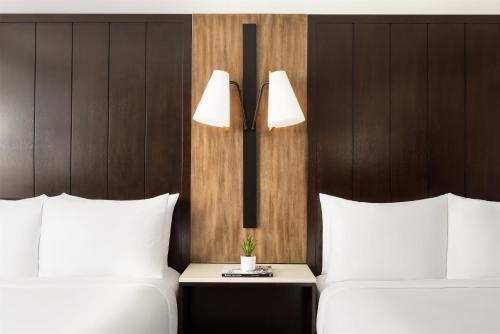 Hilton Boston Back Bay - image 37