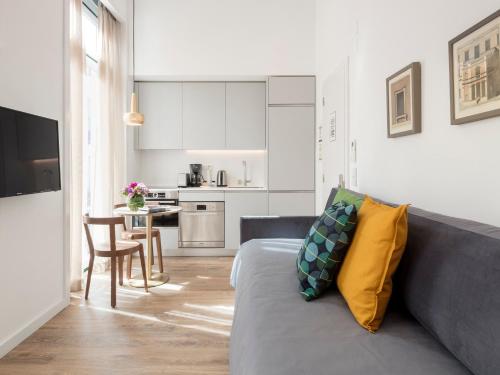 Lisbon Serviced Apartments - Chiado Emenda - image 34