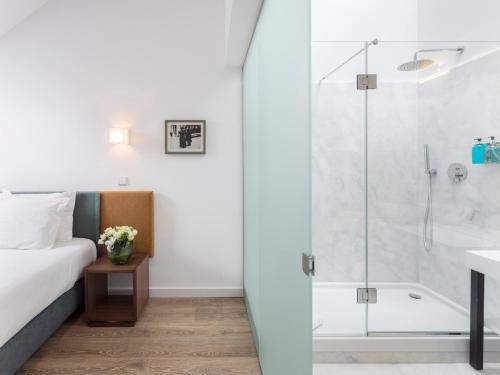 Lisbon Serviced Apartments - Chiado Emenda - image 29