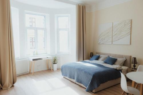 7th Heaven Apartment close to metro and center