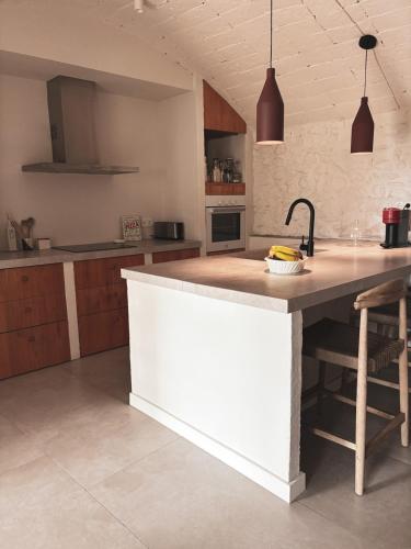 Design Living in the heart of Empordà (Design Living in the heart of Emporda) in Corsa