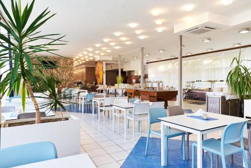 Restaurant, Sagitta all inclusive holiday resort in Omis
