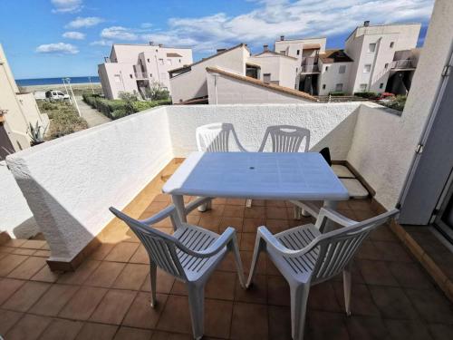 Résidence Les Zodiaques - Appartement 2 Pièces 4 couchages PORT LEUCATE. Réf: 1ZOD_K7 MAE-4904