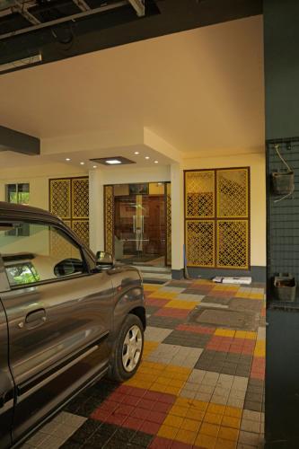 4 Care Hotel Apartments in Thiruvalla