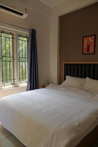 4 Care Hotel Apartments in Thiruvalla