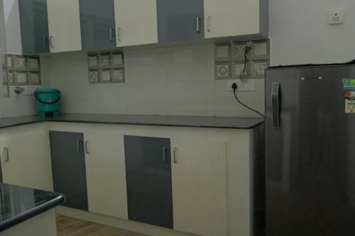 4 Care Hotel Apartments in Thiruvalla