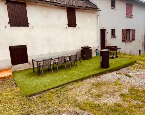Le Gîte de la Crégut (Le Gite de la Cregut) in La Tour-d'Auvergne
