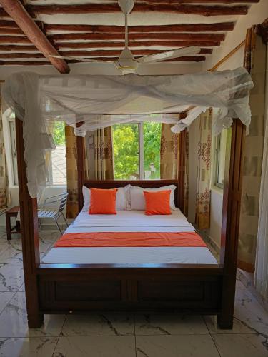Manyatta Azure Boutique Hotel - image 5